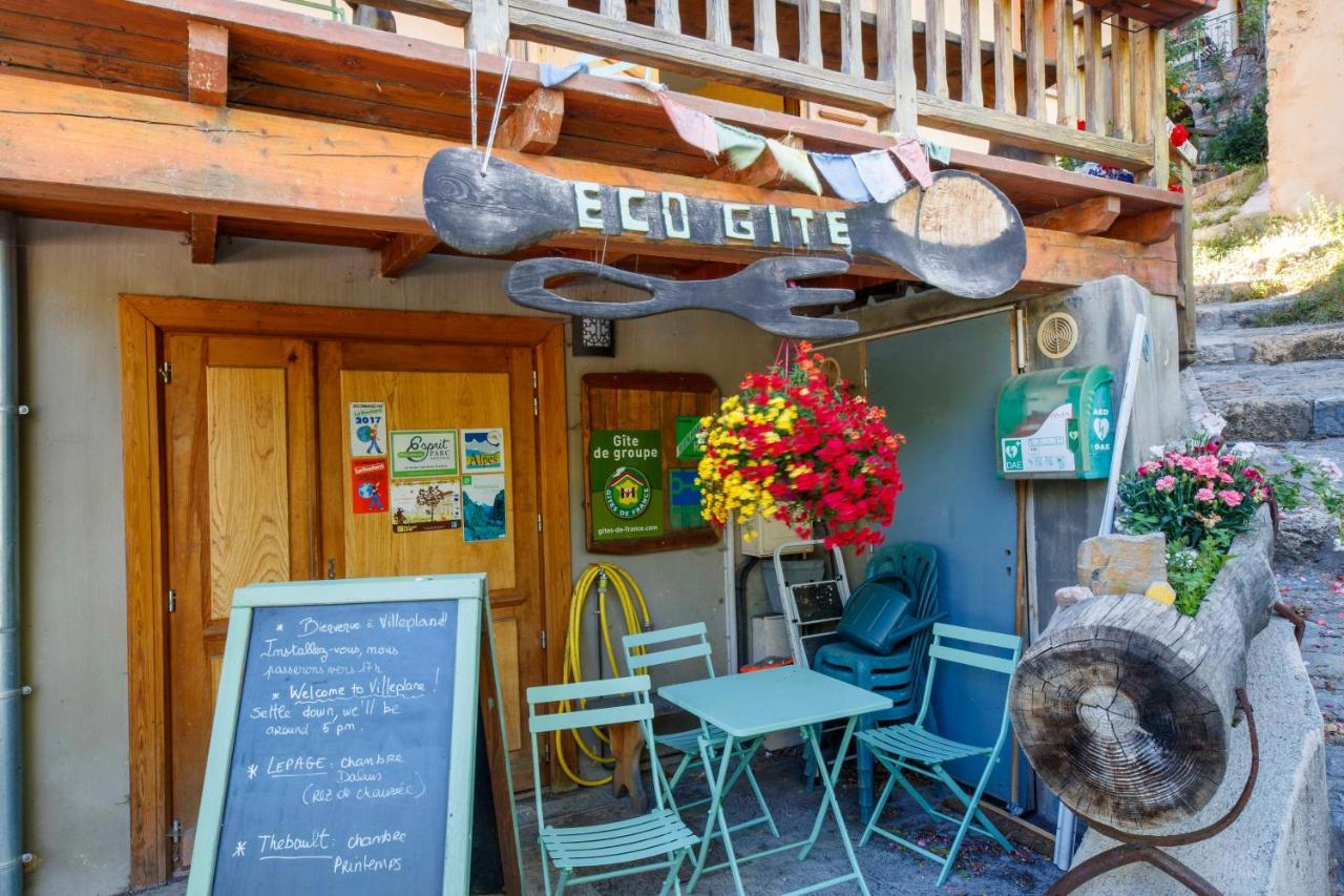 Eco-Hotel Et Yourtes Du Mercantour Guillaumes Exterior foto